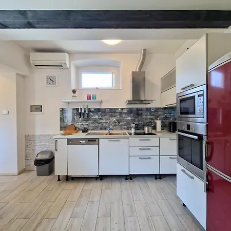 Duplex Valter Strunjan