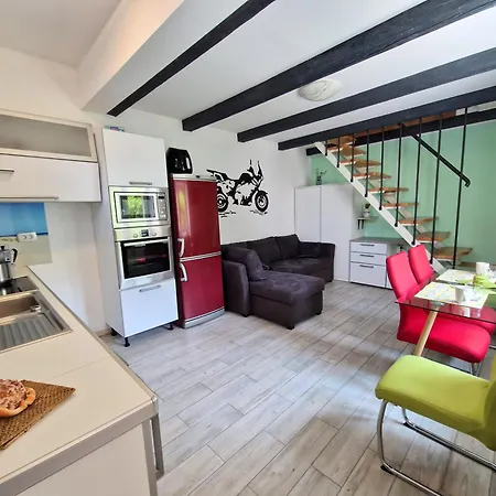 Duplex Valter
